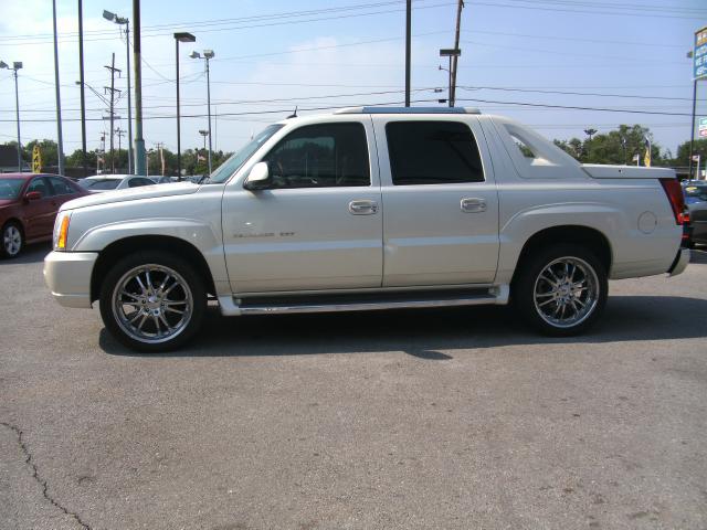 Cadillac Escalade Ext 2004. 2004 Cadillac Escalade Ext